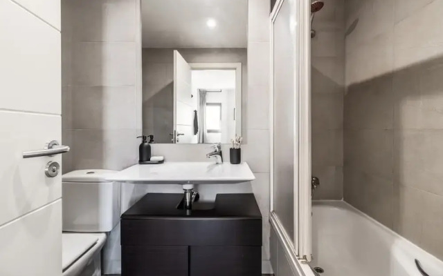 Dono - 3 Bedrooms Apartment in Chueca