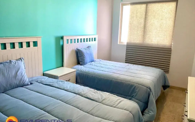 Linda Vista 106