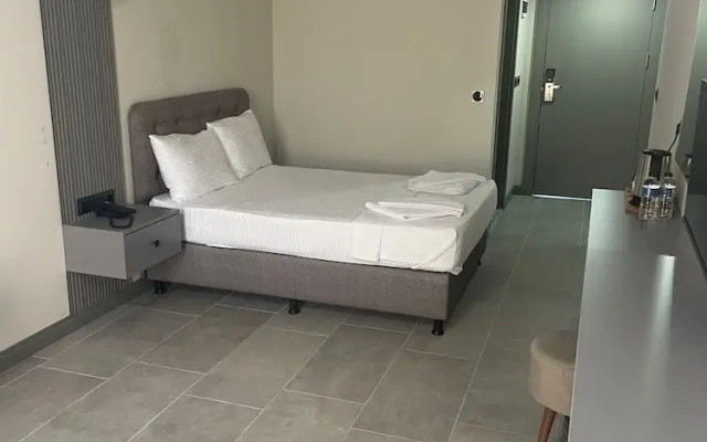 Grand Cennet Beach Hotel