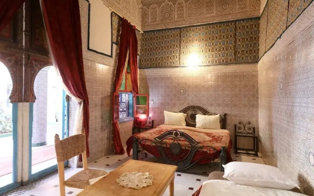 Riad Carole