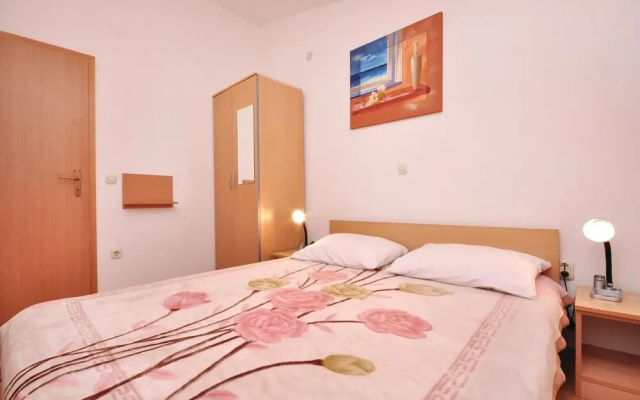 Awesome Home in Stanici With Wifi and 2 Bedrooms