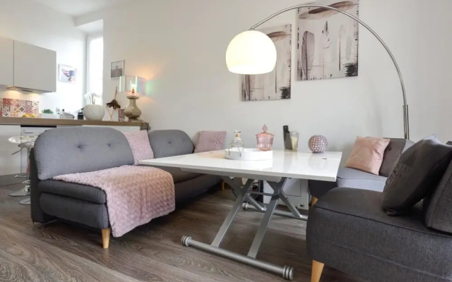 Le 115 Apartment 1