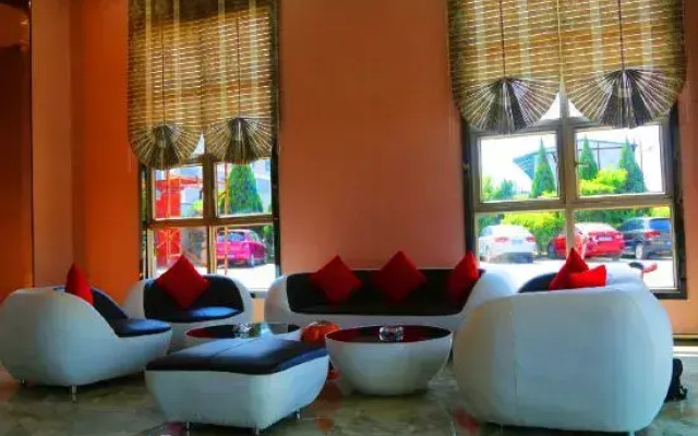 7 Days Hotel (Dongguan Qishi Center)