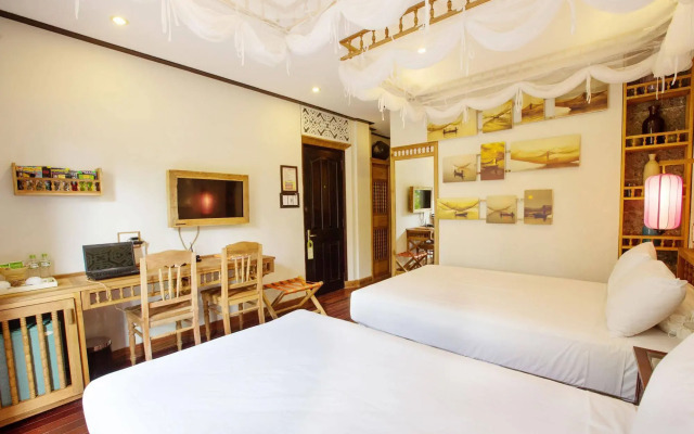 Hoi An Pho Library Hotel