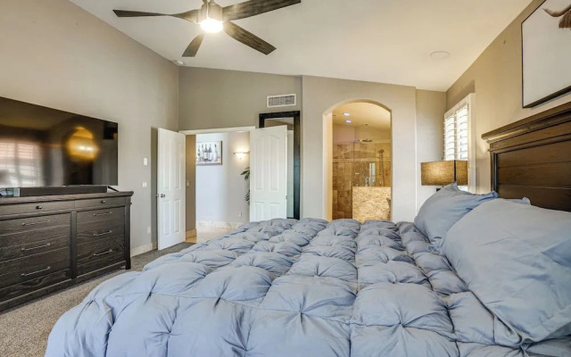 Game Room, Backyard Oasis! Glendale Group Getaway