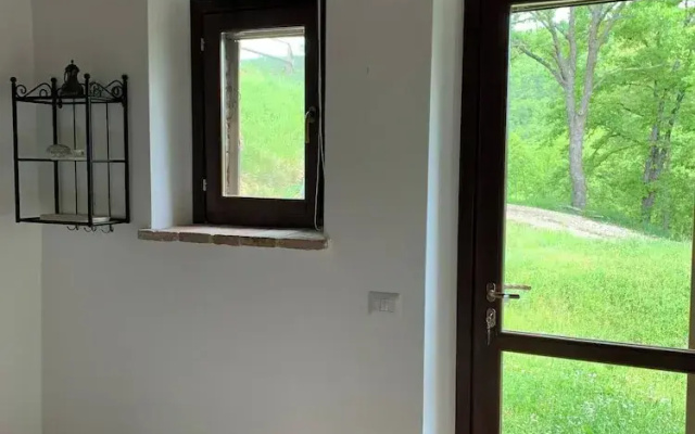 Apartment on the Hill Between Gubbio and Perugia