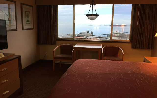 Port Angeles Inn