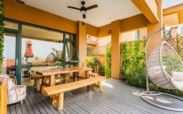 Lake of Fuxian Bicheng B&B (Chengjiang Sun Mountain Branch)