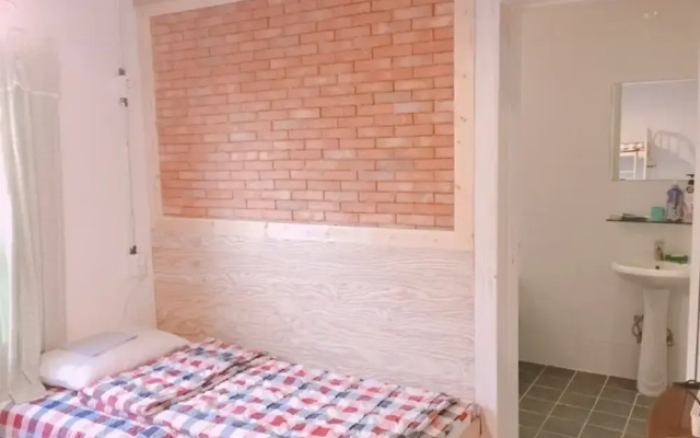 Aria Guesthouse - Hostel