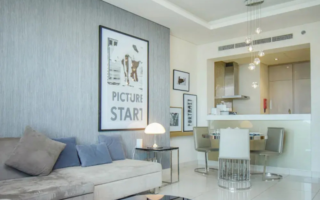 Business Bay Paramount Towers 1BR