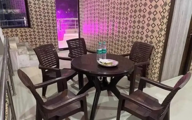 Hotel Taj Royale