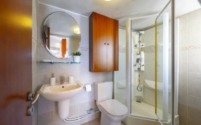 Meneou Beachfront Villa 3