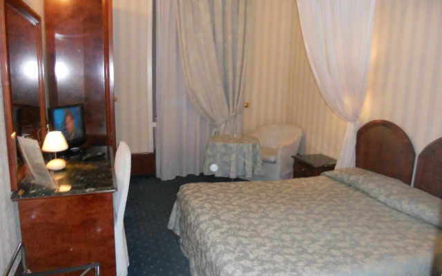 Hotel Mirò