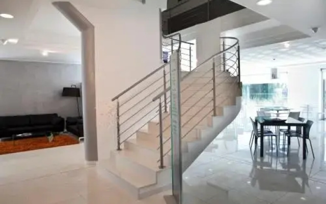Villa Imago