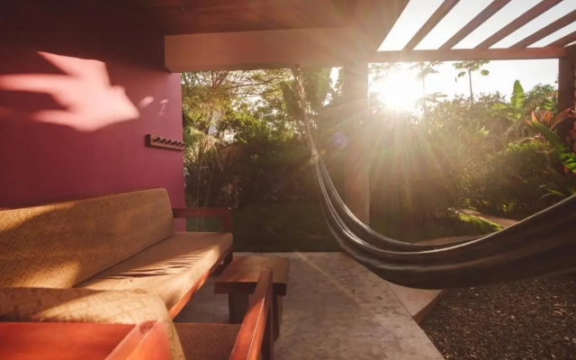 Iluminar Beachfront Suite