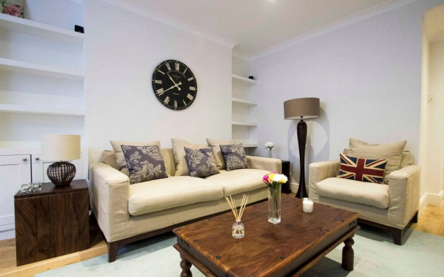 Lovely Kensington Flat