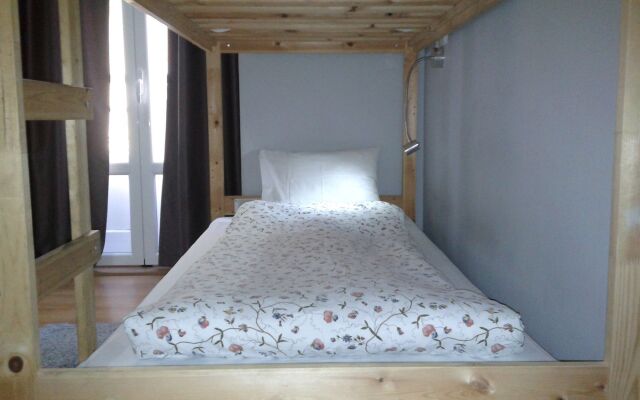 B.a. Hostel Лиссабон комната для гостей