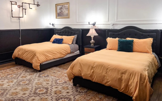 The Oliver Inn | Duluth Hotel Near Canal Park