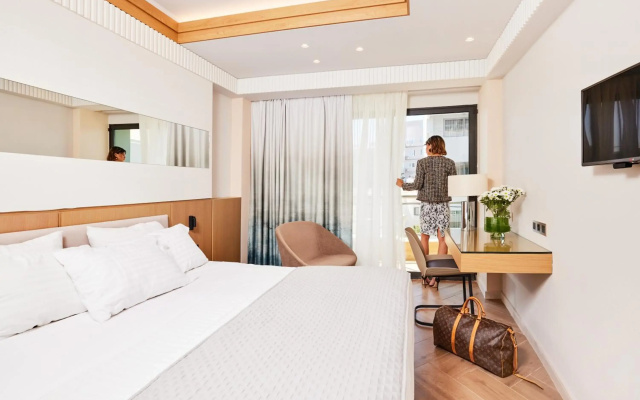 Hotel Mediterranean