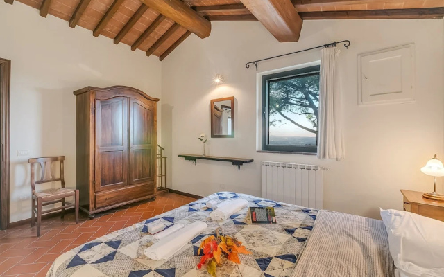 Amazing Chianti Site Pini Shared Pool