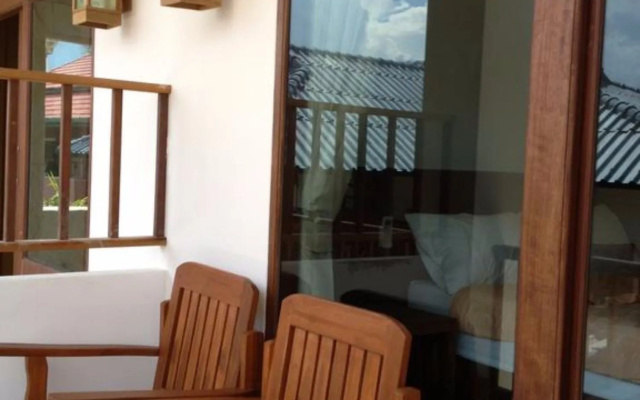 Rin Bay View Resort