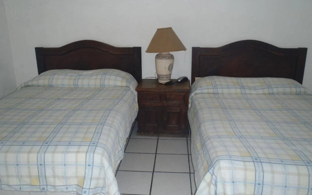 Hotel Plaza Iberia