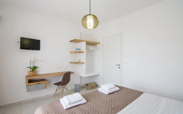 Waves Studios Apartments