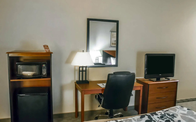 Sleep Inn & Suites Redmond