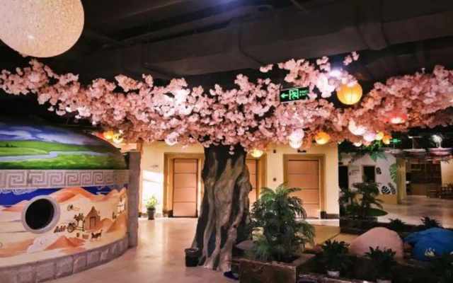 Saina Island Hot Spring Hotel