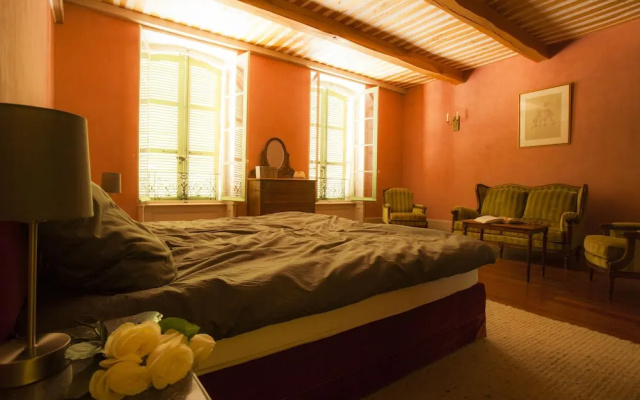 Hotel Coté Cour Chambres dhotes