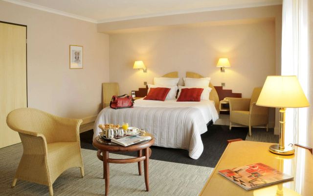 Best Western Plus Poitiers Centre Le Grand Hotel