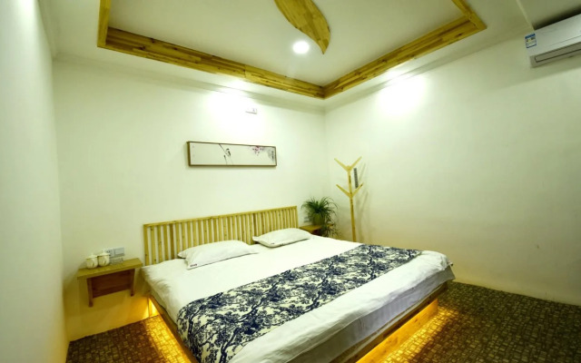 Wuzhen Dahong Inn