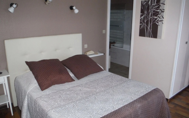 Hotel La Cote dArgent