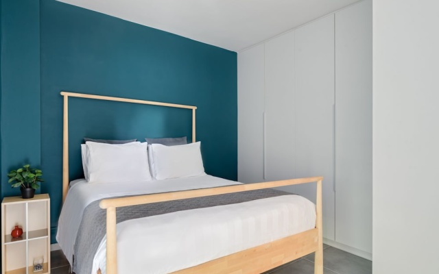 Athenian Stylish Living