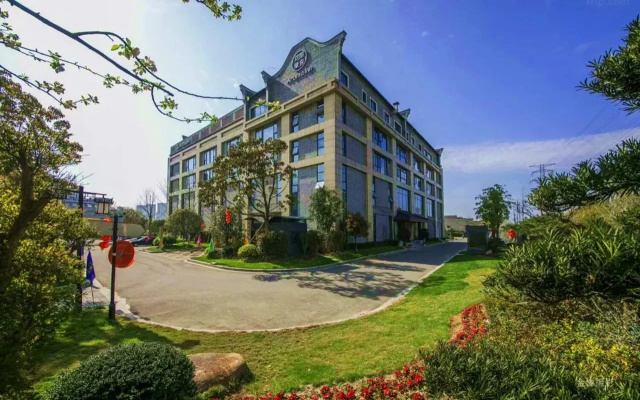 Kaiyuan Manju Zhen’xuan Ningbo Huayuan Lishe
