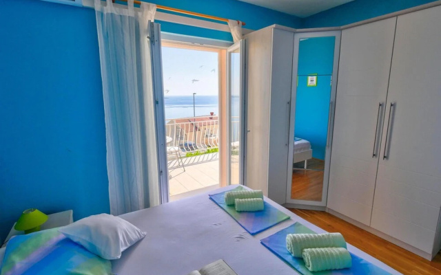 Beautiful Home in Plat With Wifi and 3 Bedrooms