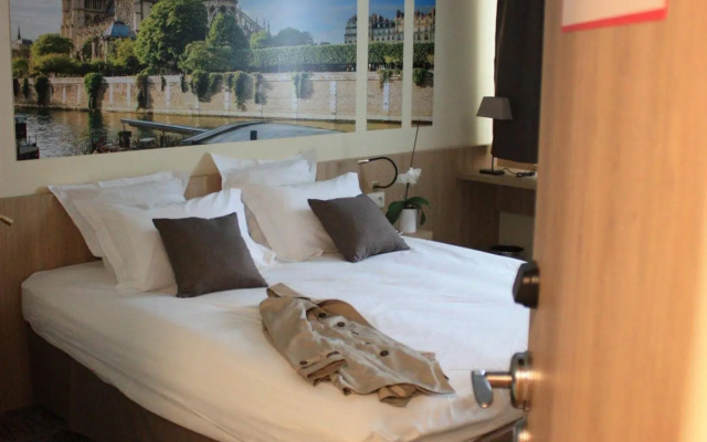 Brit Hotel Montargis