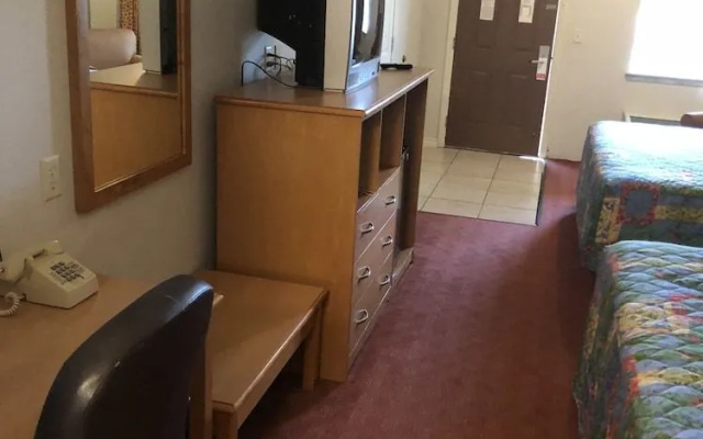 Whitesboro Inn & Suites