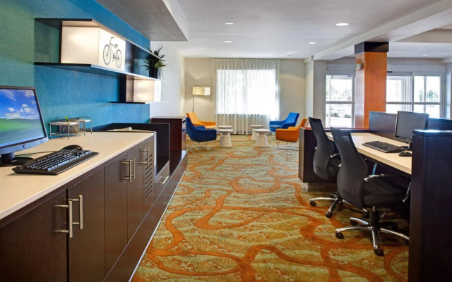 Fairfield Inn & Suites Brampton