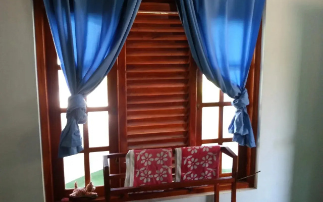 Catamaran Beach Home and Restaurant