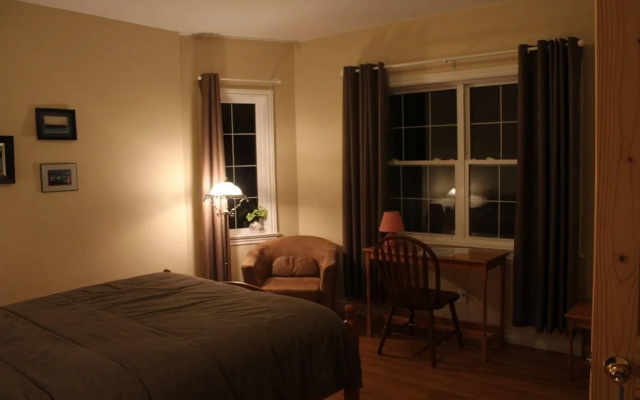 The Fiddle and The Sea B&B