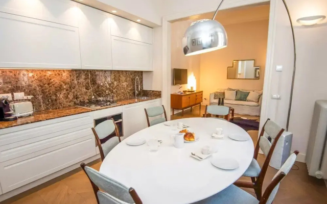 Raffaello Apartment by Firenze Prestige