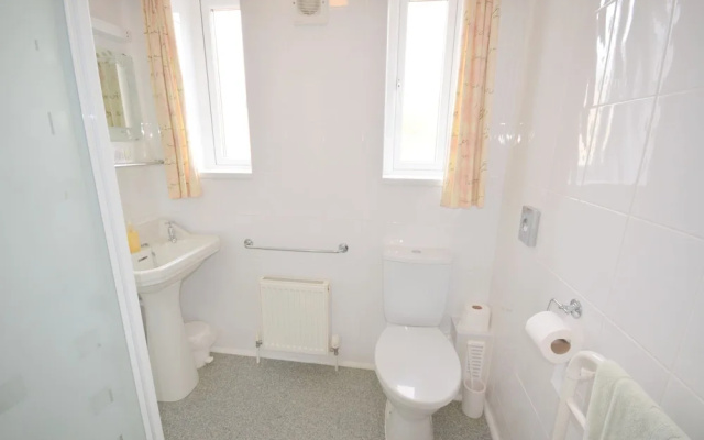 Tor Dean Guest House