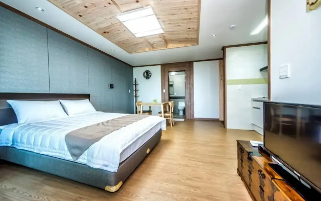 Sea & Wave Pension