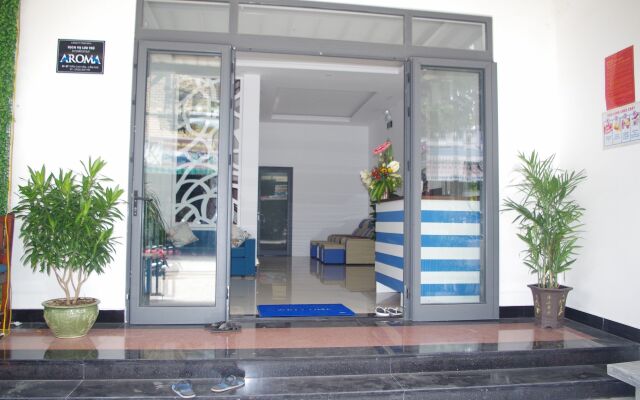 Отель Aroma Homestay & Spa вид на фасад