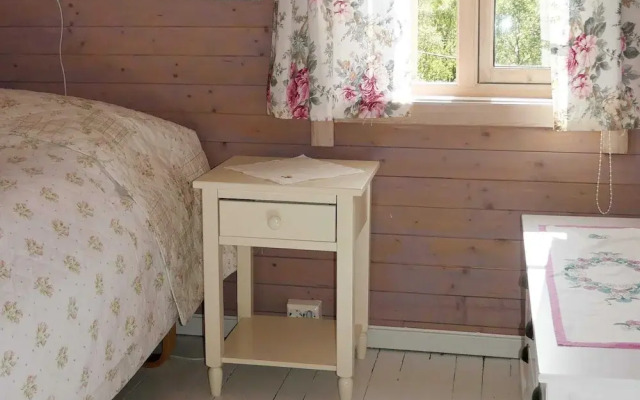 6 Person Holiday Home in Hennes