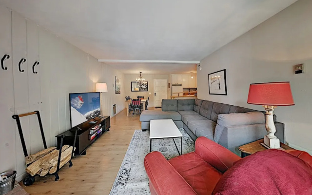 Chamon27 1 Bedroom Condo