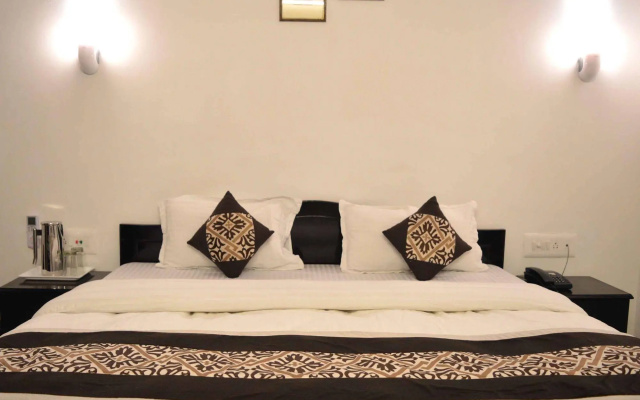 Hotel Priya
