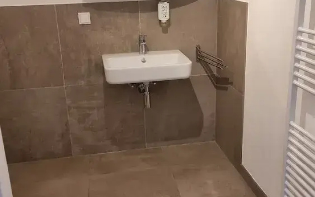 Allinone Apartments