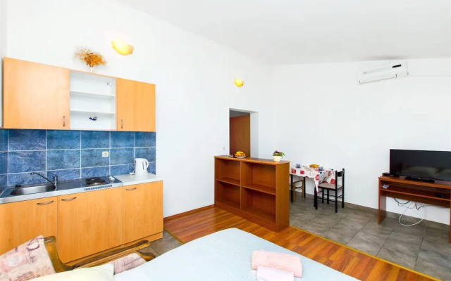 Apartments Tomislav